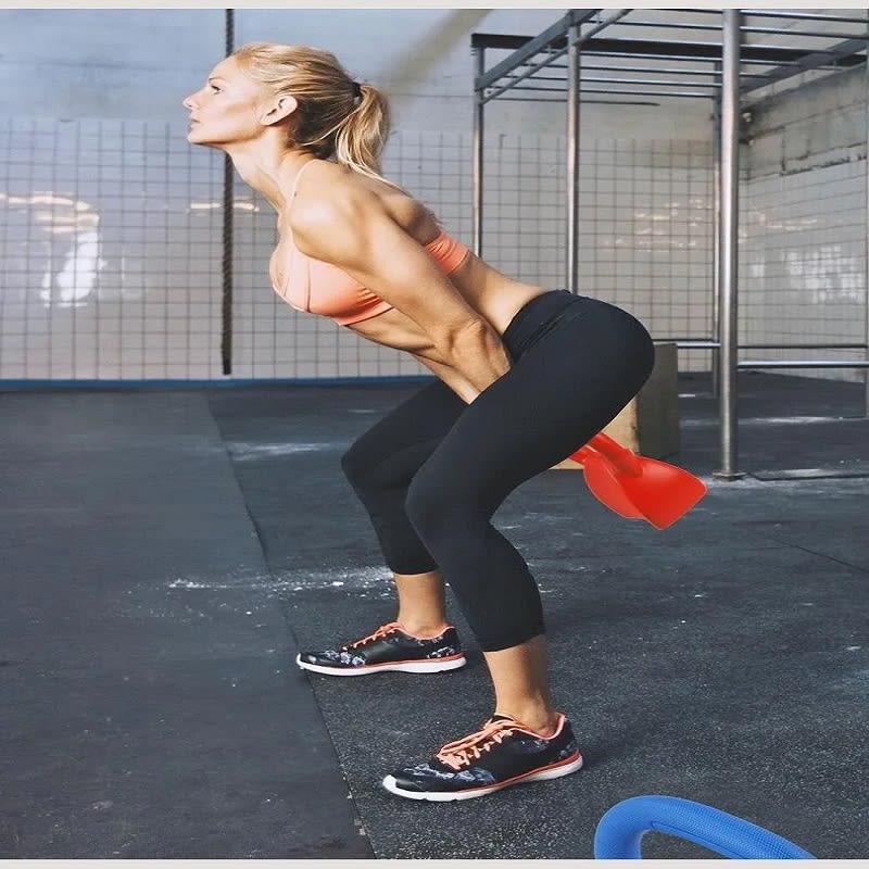 Pesa Rusa Kettlebell Con Recubrimiento De Vinilo 2kg Crossfit